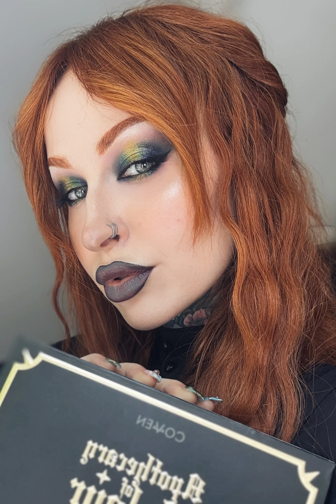 Apothecary Of Colour Pressed Powder Palette - Image 4