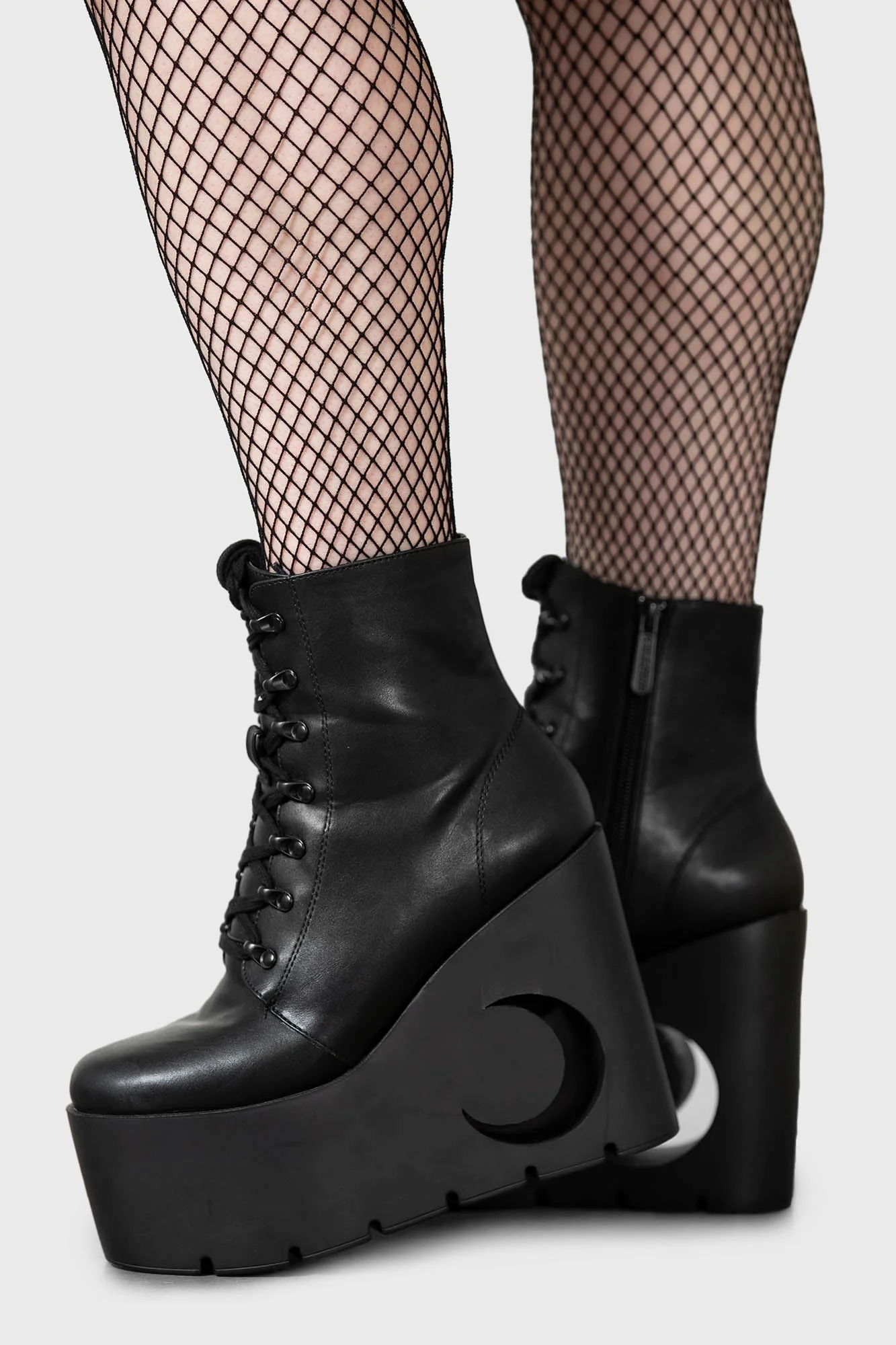 Crescent Boots - Image 3