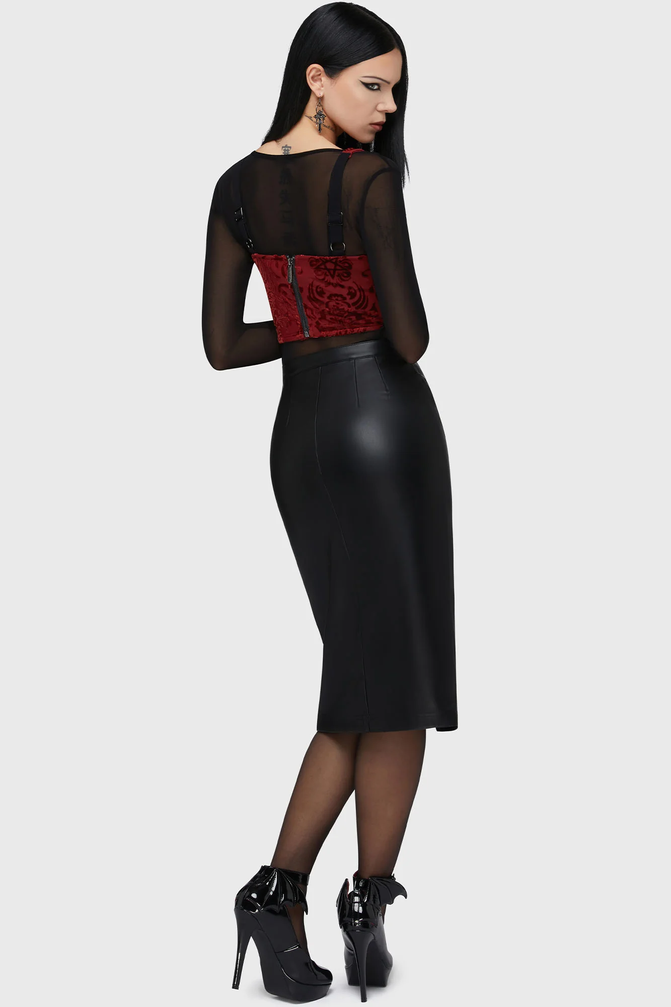 Crimson Bloodlust Corset - Image 4