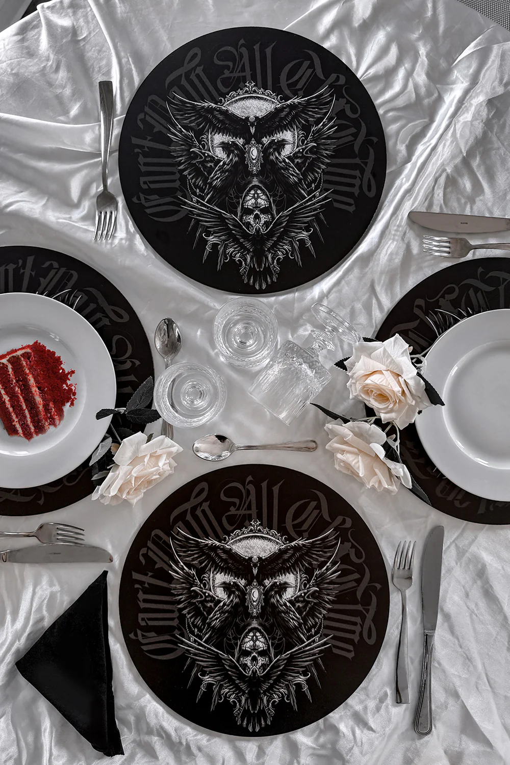 Raven Placemat Set - Image 2